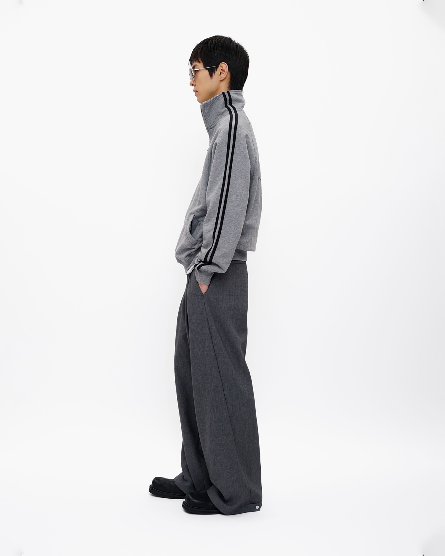 Classic Pleated Wide-Leg Trousers