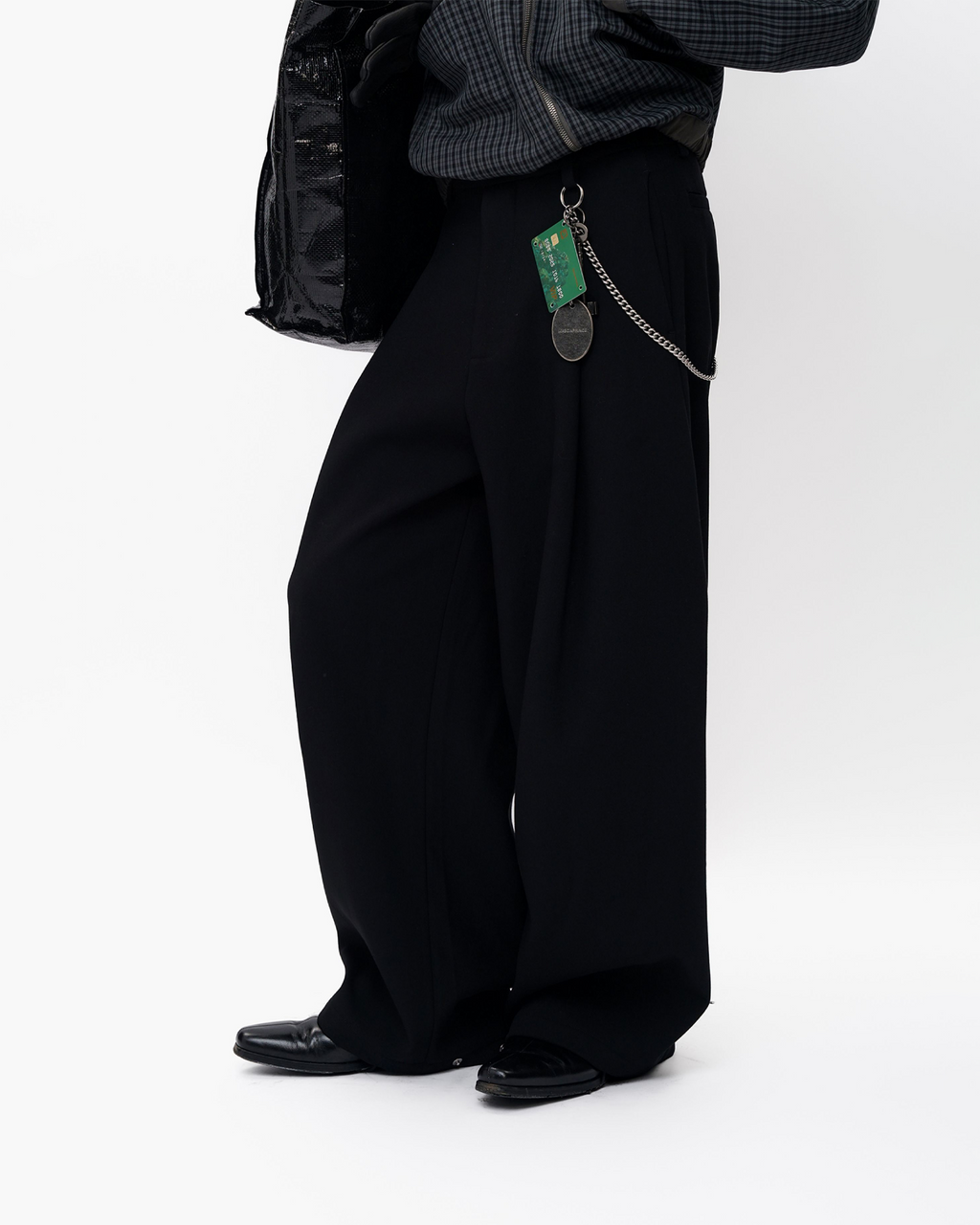 Classic Pleated Wide-Leg Trousers