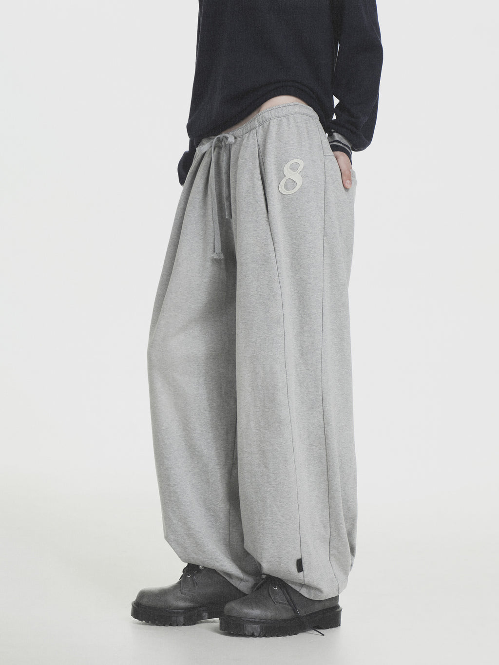 8 Patch Inverted Pleated Sweatpants