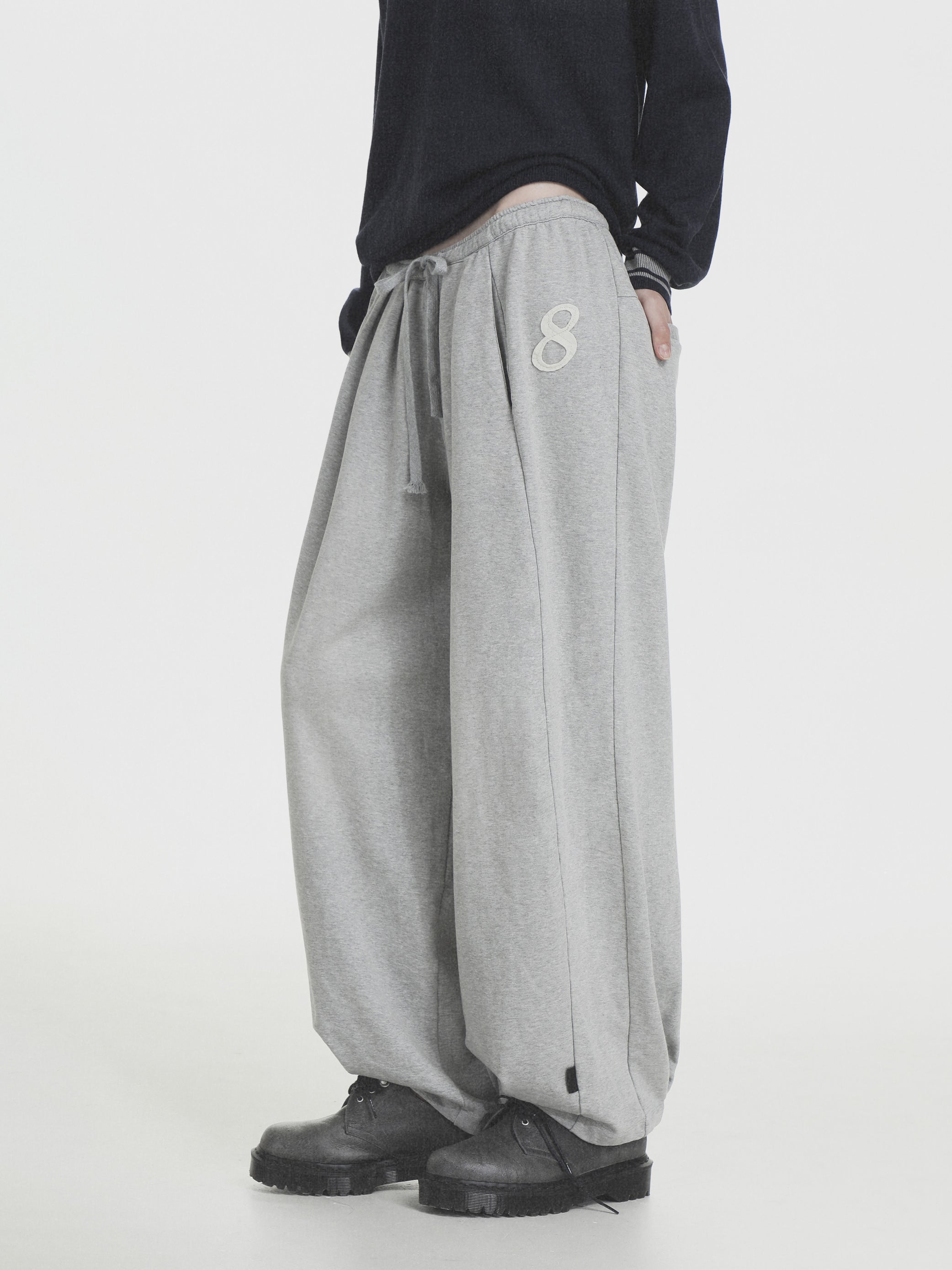 8 Patch Inverted Pleated Sweatpants