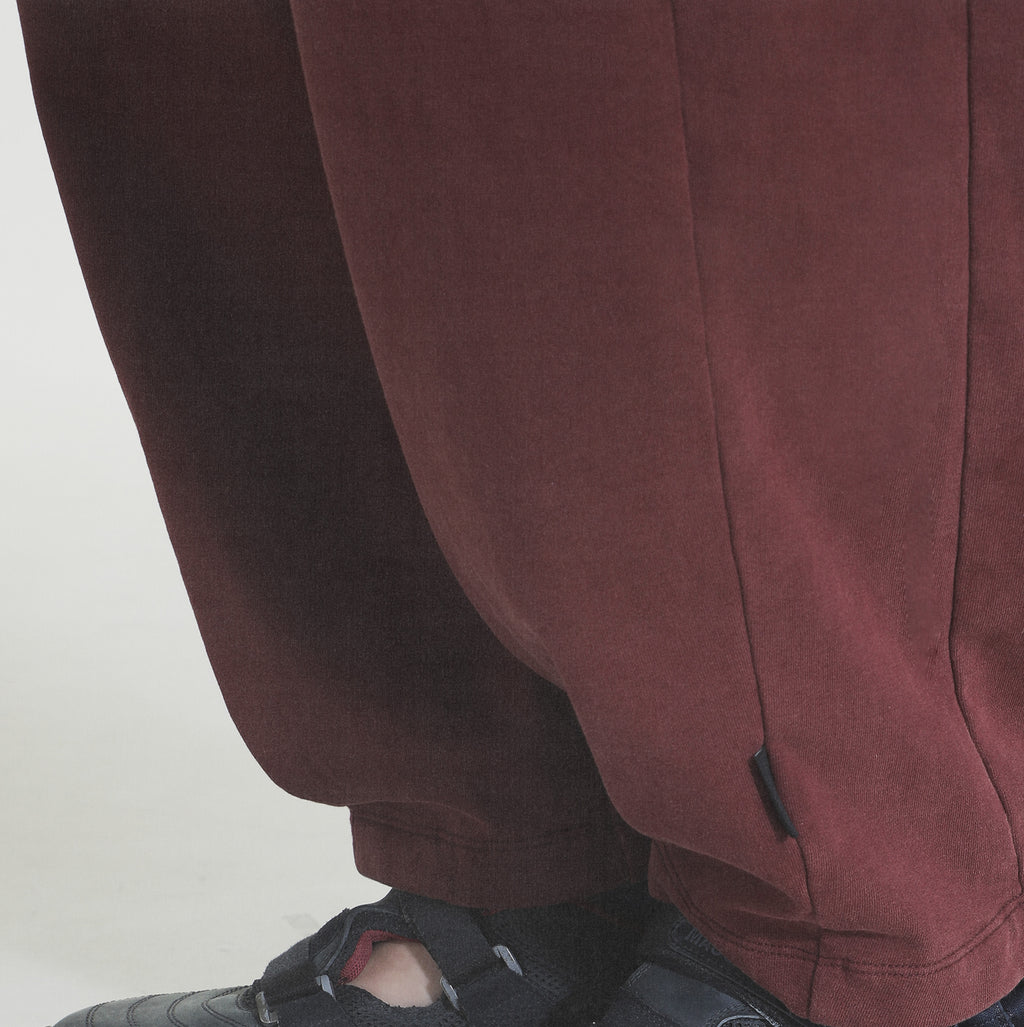 8 Patch Inverted Pleated Sweatpants
