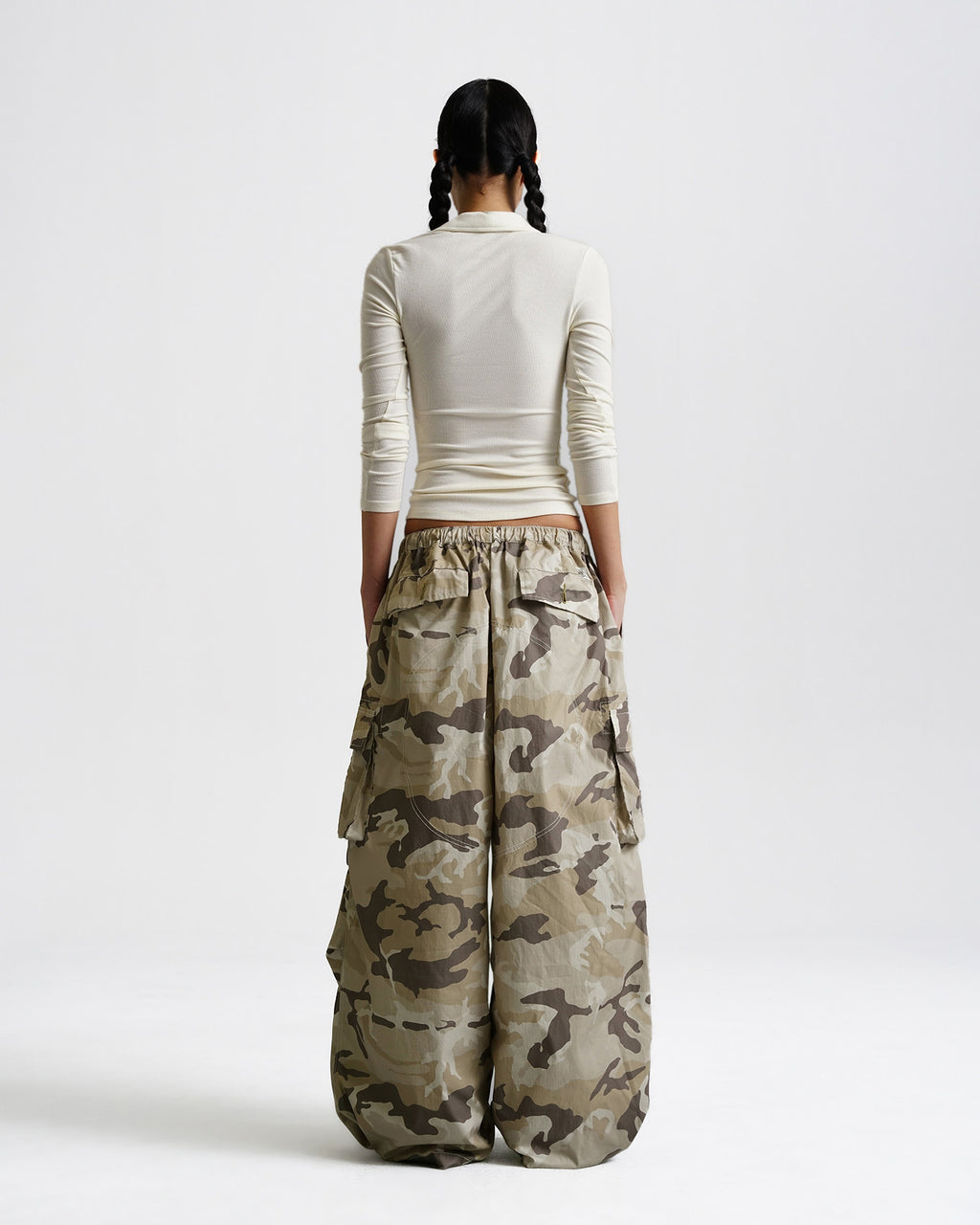 Explorer Camo Parachute Cargo