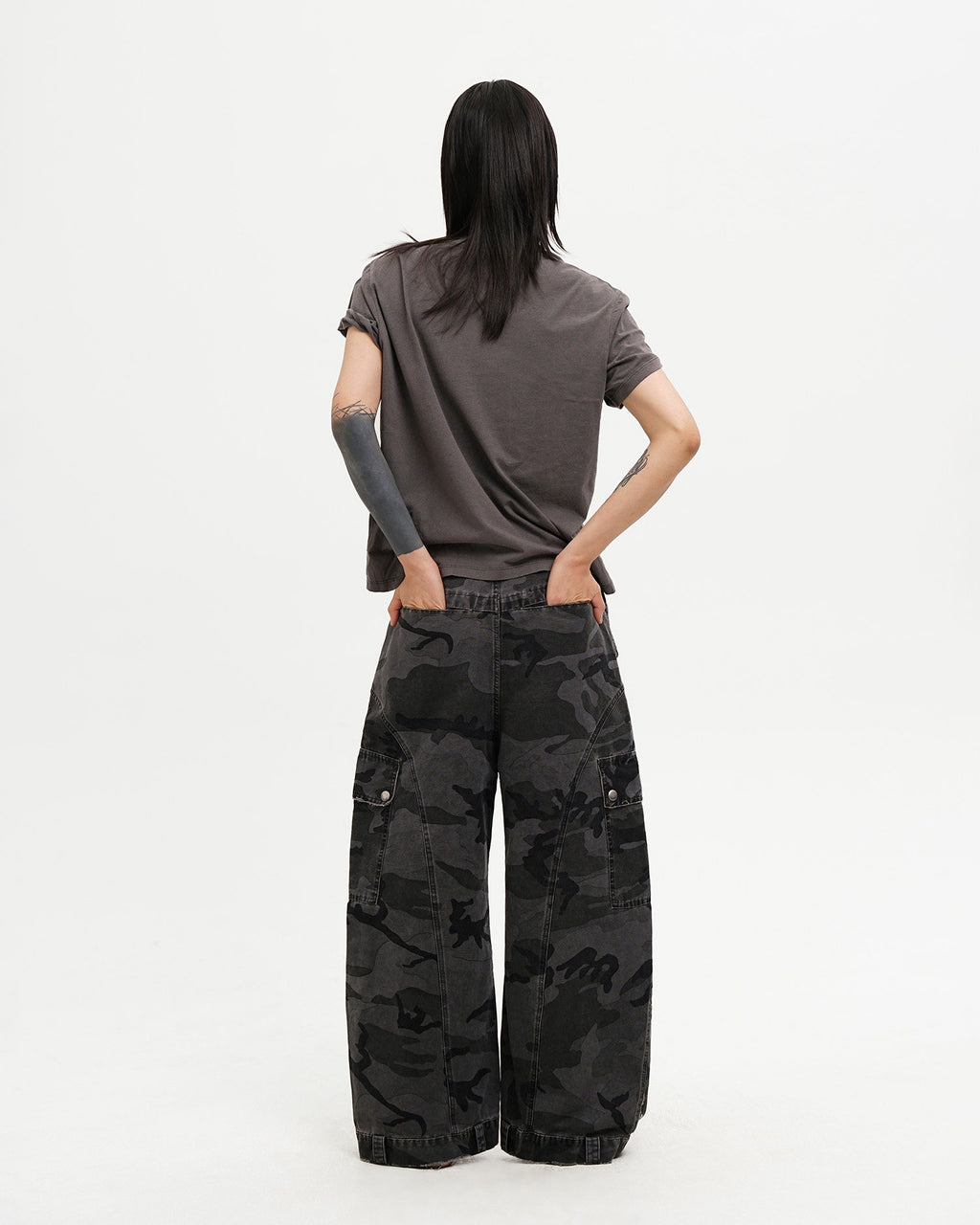 Washed Camo Curved Cargo Pants