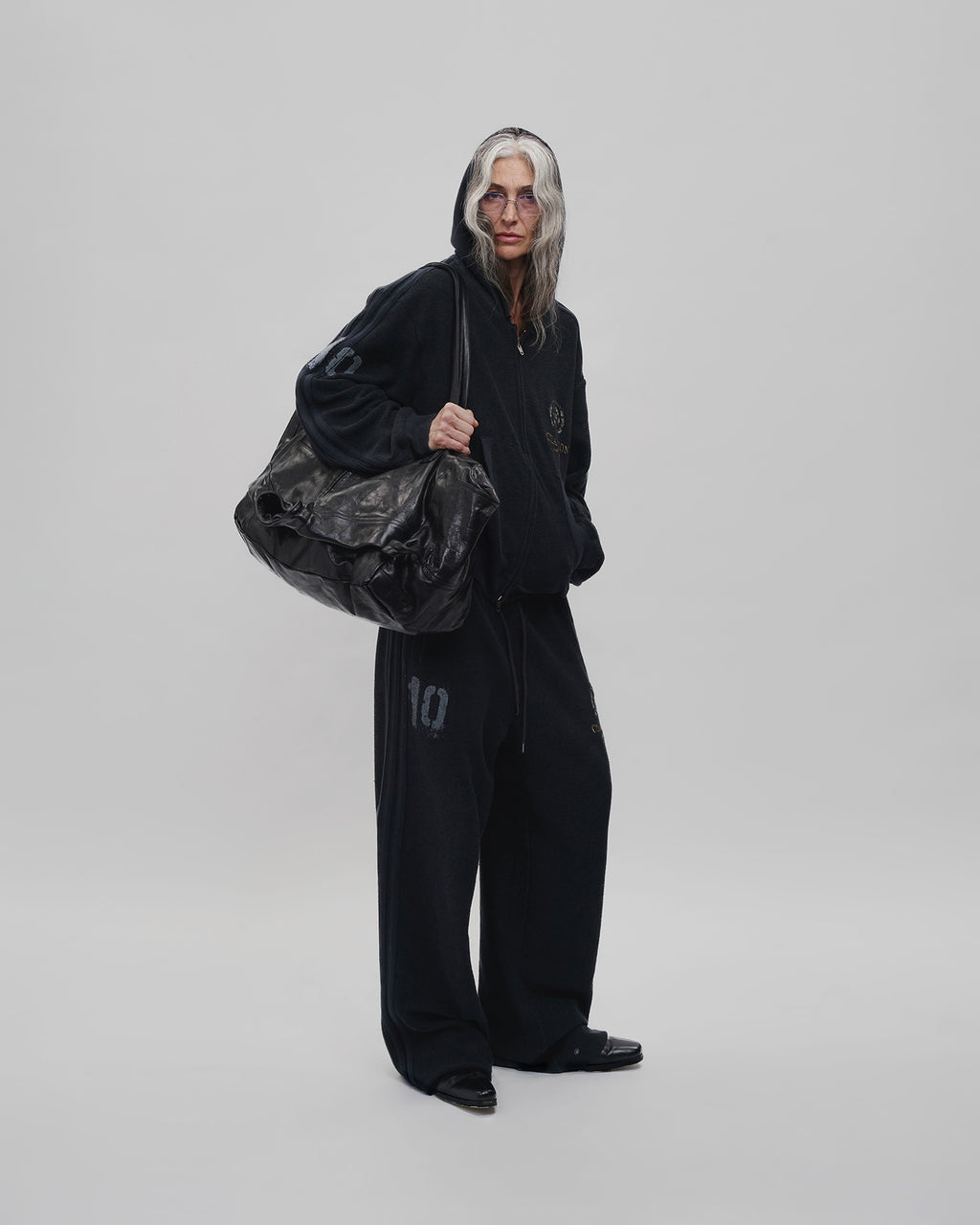 Champion Exclusive Wide-Leg Sweatpants