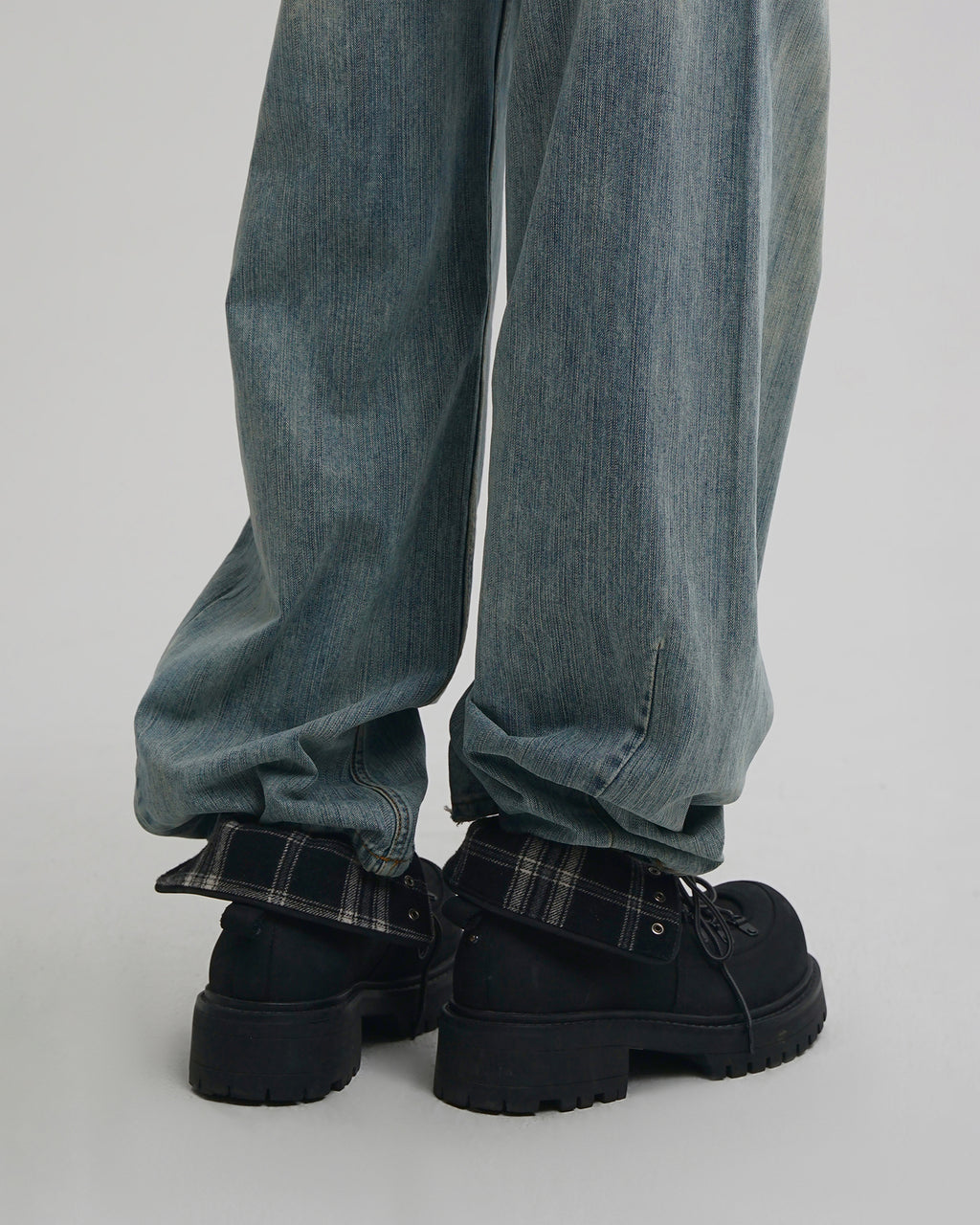 Yota Wide-Leg 80s Jeans