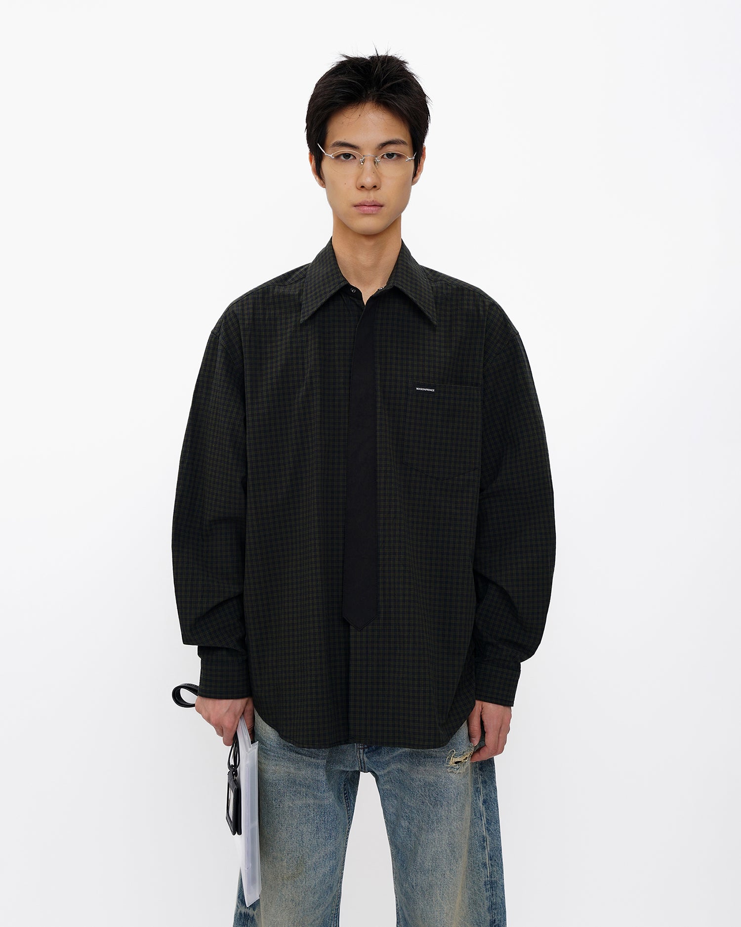 Oldschool Oversized Tie Shirt