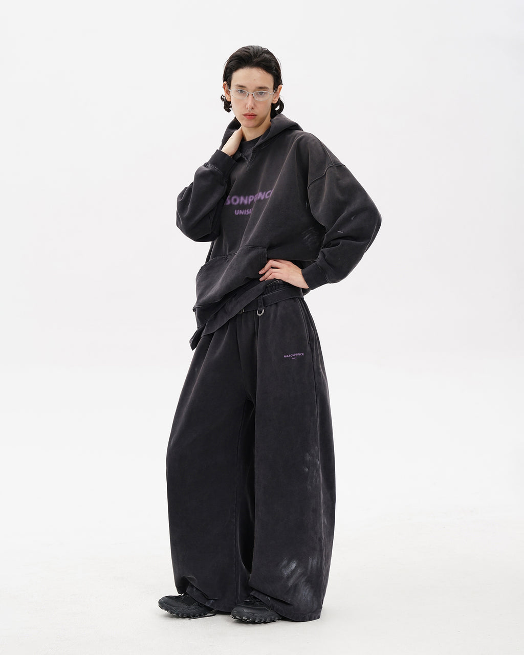 Washed Wide-Leg  Belted Sweatpants