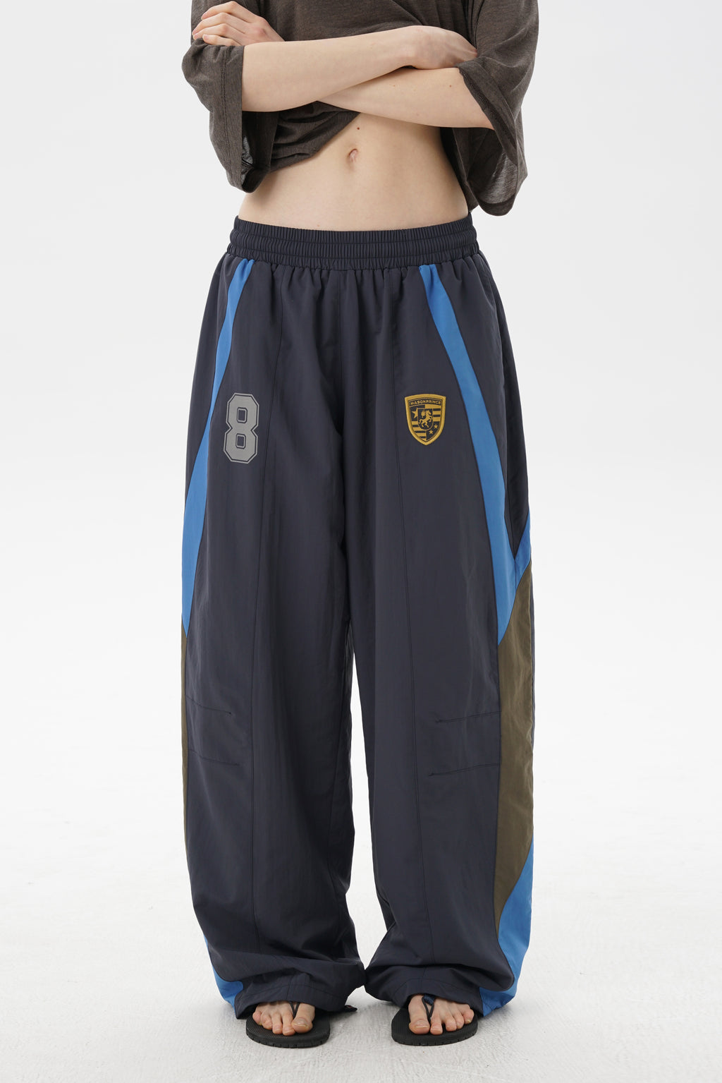 N°8 Series Trackpants