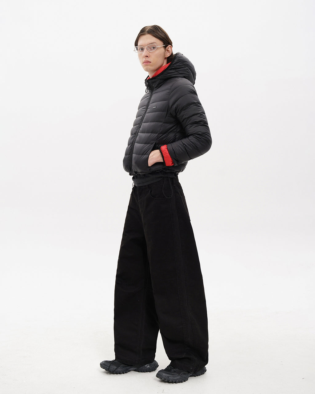 Black Barrel-Leg Cotton Pants