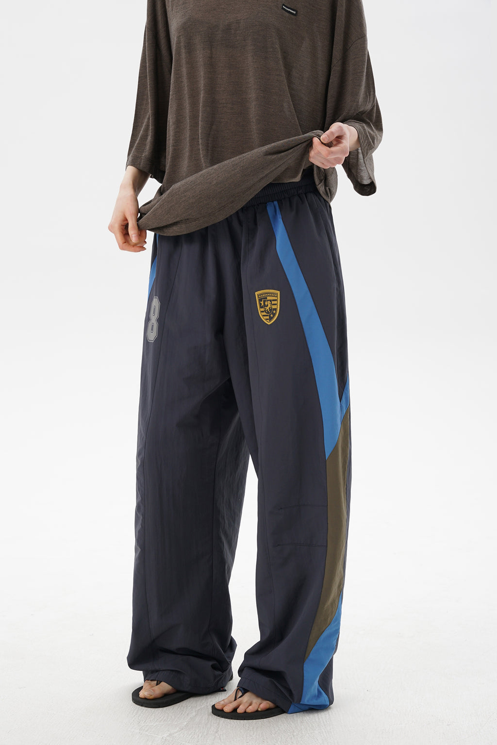 N°8 Series Trackpants