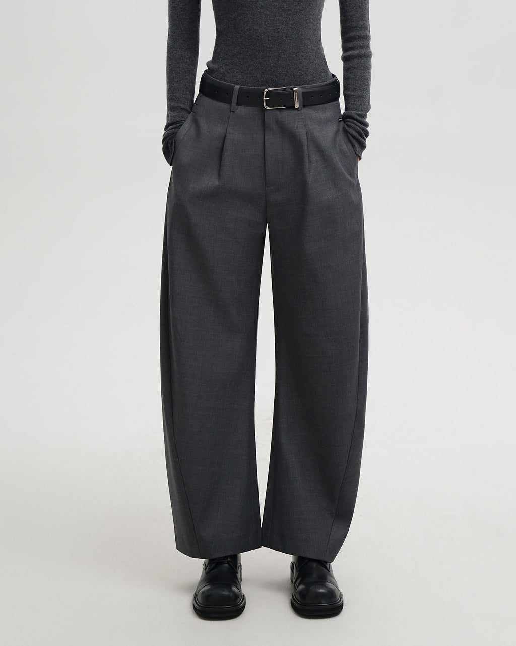 Hoshina Tailored Wool Trousers