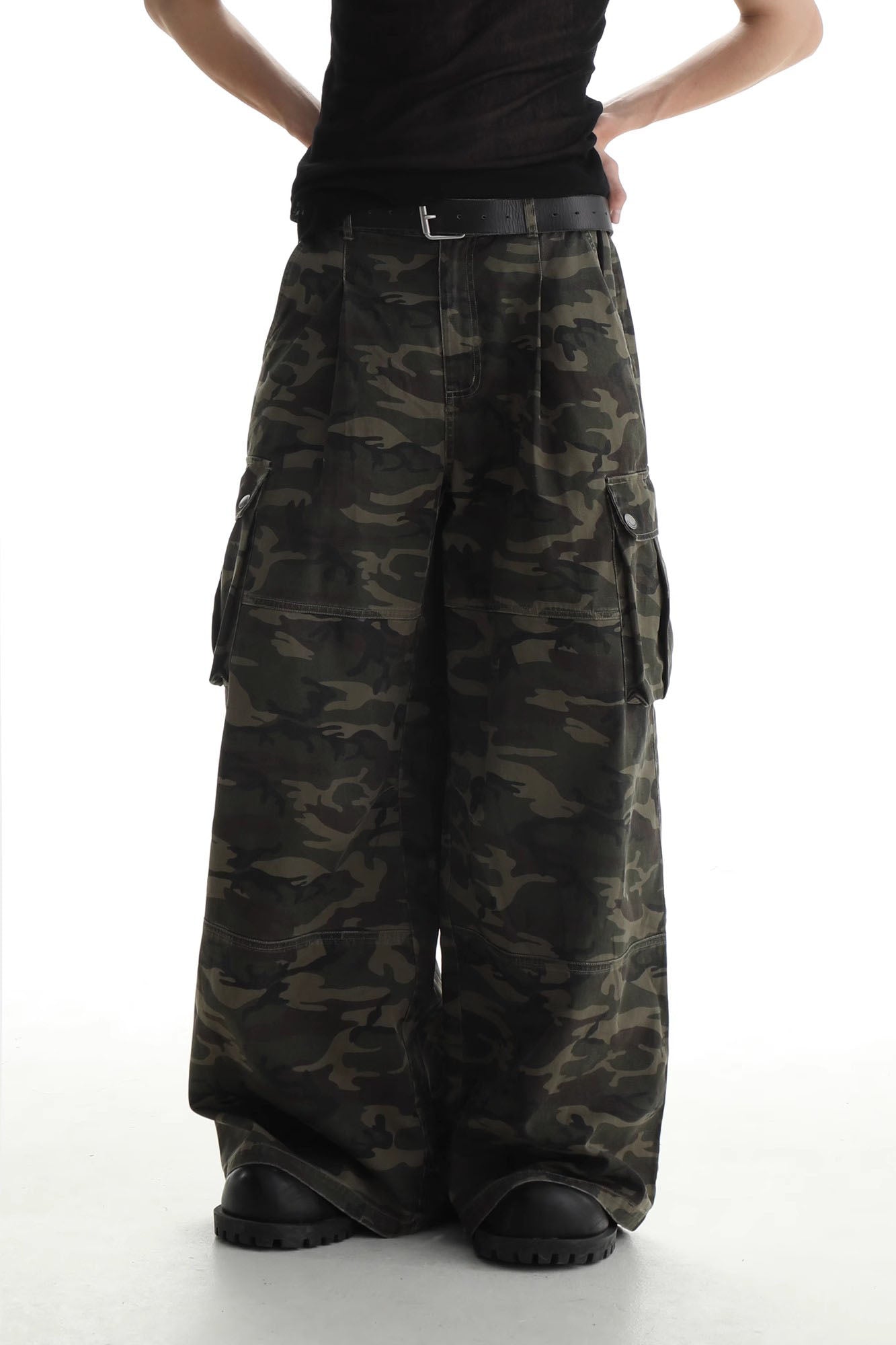 Wasteland Camouflage Cargo