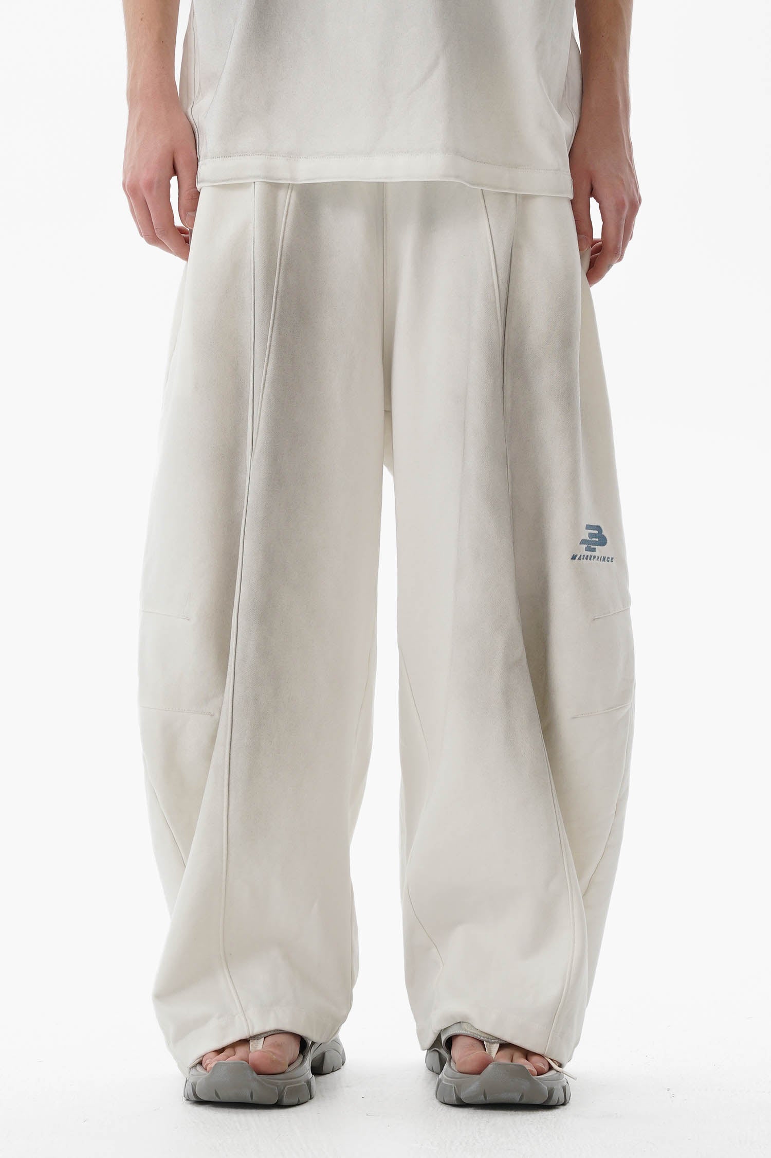 N°8 Series Sweatpants