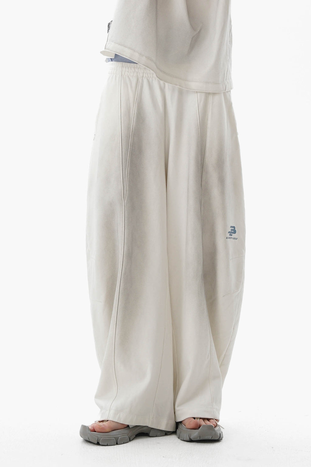 N°8 Series Sweatpants