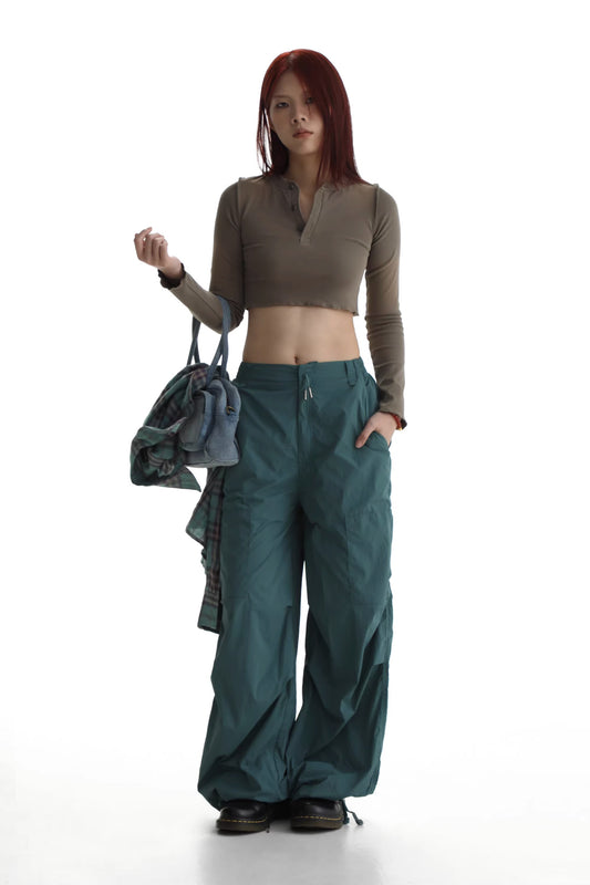 Relaxed Parachute pants - Retro green