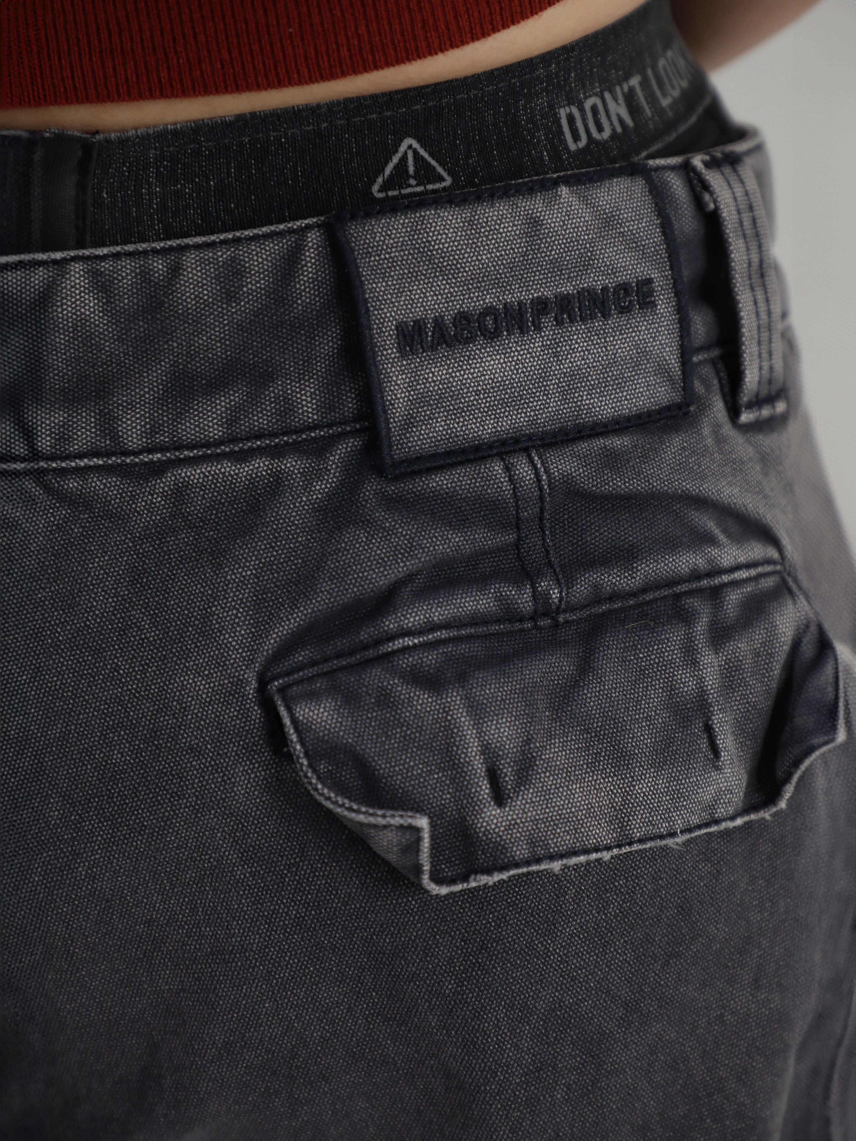 Detailed Riche Cargo Pants